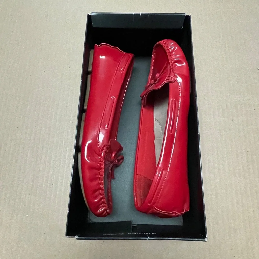 Ellen Tracy Size 8.5M Newport Red Patent‎ Leather Driver Moccasin Loafers NWB